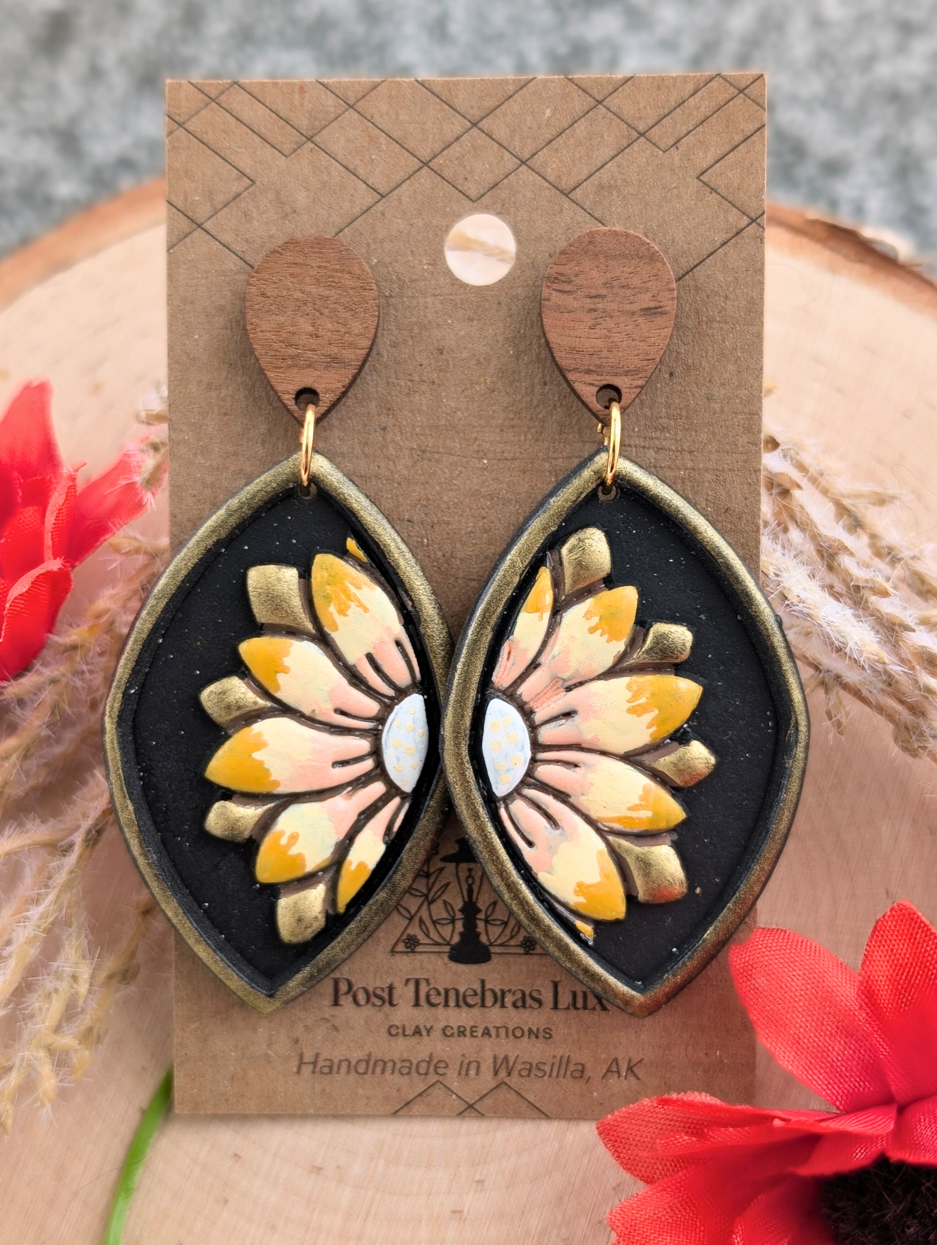 Daisy Marquise Earrings